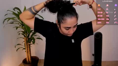     online show from 11-30-25, 07:51