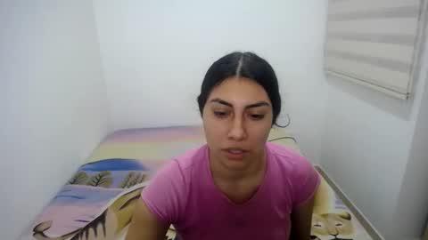 Snapshot of _katerin_love chatting on 03-07-25, 06:11 kateryn online show from 03-07-25, 06:11