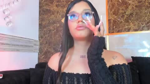Snapshot of _katty_grey_ chatting on 05-31-26, 09:27 _katty_grey_ online show from 05-31-26, 09:27