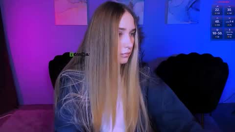 Snapshot of _kellykitten_ chatting on 11-30-25, 10:08 _kellykitten_ online show from 11-30-25, 10:08