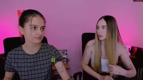 Snapshot of _kellykitten_ chatting on 12-14-25, 09:36 _kellykitten_ online show from 12-14-25, 09:36