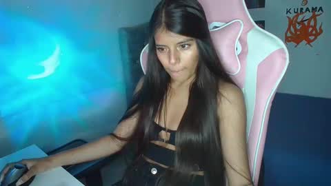 Snapshot of _kendall_jones chatting on 01-26-25, 12:48 _kendall_jones online show from 01-26-25, 12:48