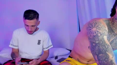    online show from 09-26-25, 06:06