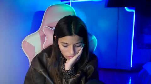 khloe sweet online show from 05-24-26, 08:08