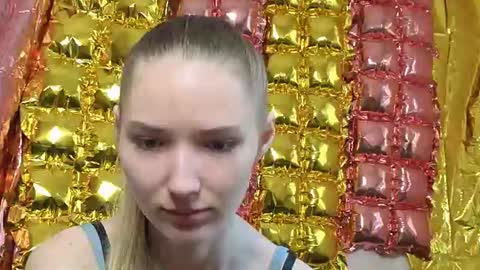 Snapshot of _kikiclark_ chatting on 06-15-26, 08:38 _kikiclark_ online show from 06-15-26, 08:38