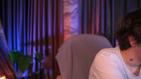 killua online show from 04-20-26, 05:54