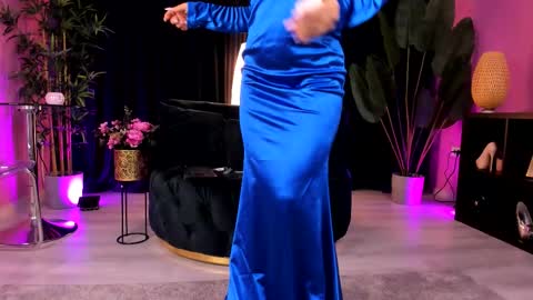 Kim online show from 09-09-25, 02:49