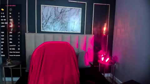 Kiraaaa 0 online show from 10-03-25, 09:23