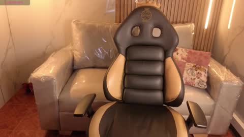 _kitten_1 online show from 01-06-26, 03:10