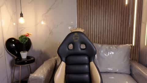 _kitten_1 online show from 03-28-26, 11:21