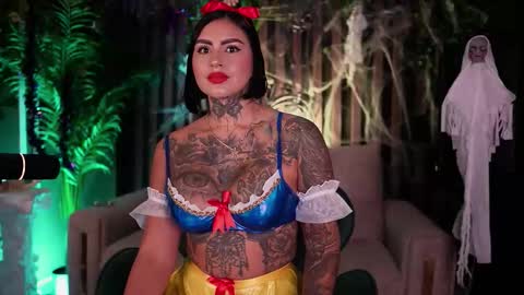   online show from 10-21-25, 11:49