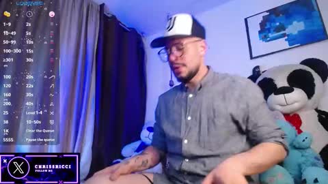 Snapshot of _krissricci_ chatting on 10-19-25, 03:29 online show from 10-19-25, 03:29