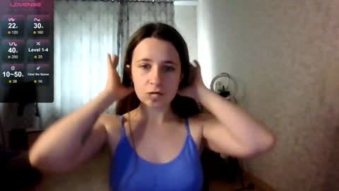 _kylle_ online show from 10-05-25, 01:09