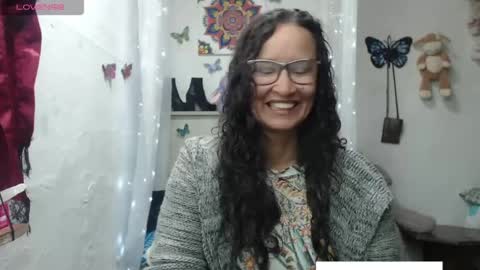 SANDRA online show from 07-21-26, 03:09