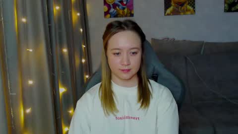 _lalune_ online show from 01-29-25, 04:15