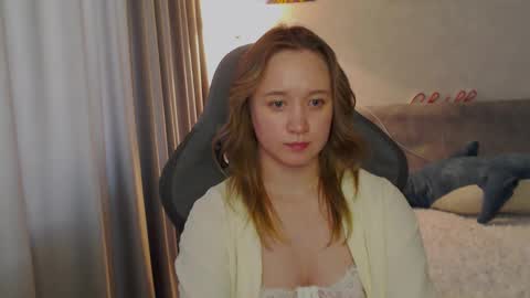 _lalune_ online show from 02-27-25, 05:02