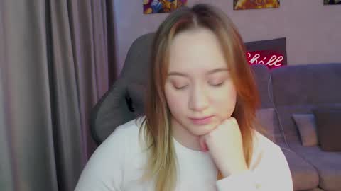 _lalune_ online show from 03-03-25, 03:08