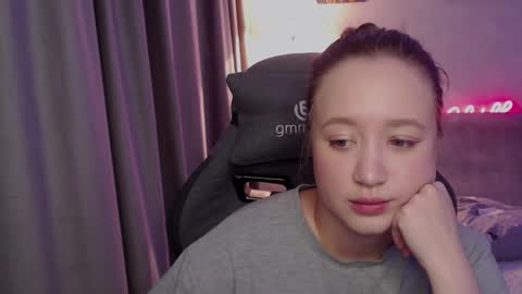 _lalune_ online show from 09-27-25, 05:07