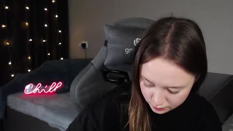 _lalune_ online show from 12-14-25, 11:59