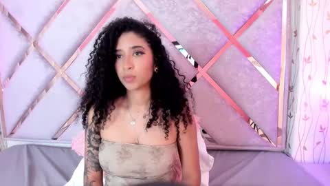 Snapshot of _lanna_jhonson_ chatting on 01-16-25, 05:33 Lanna online show from 01-16-25, 05:33