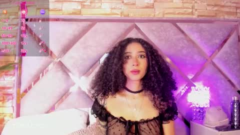 Snapshot of _lanna_jhonson_ chatting on 11-22-25, 10:58 Lanna online show from 11-22-25, 10:58