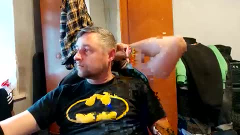 Snapshot of _lastjedi_ chatting on 10-25-25, 11:29 OBI-WAN online show from 10-25-25, 11:29