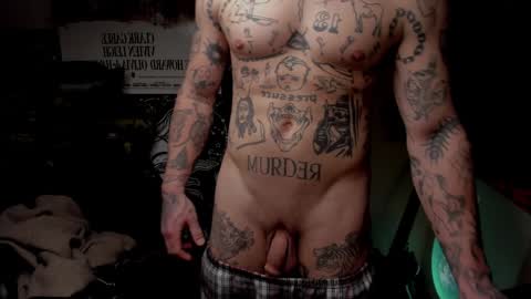 Layne online show from 02-01-25, 12:07