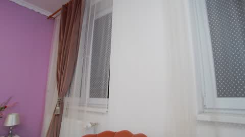 Snapshot of _lenapaul_ chatting on 02-05-25, 02:51 Lena Paul online show from 02-05-25, 02:51