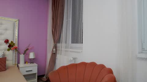 Snapshot of _lenapaul_ chatting on 02-07-25, 02:29 Lena Paul online show from 02-07-25, 02:29