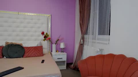 Snapshot of _lenapaul_ chatting on 02-10-25, 05:14 Lena Paul online show from 02-10-25, 05:14