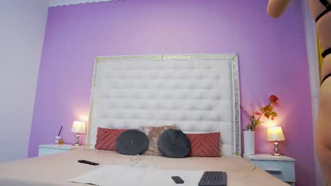 Snapshot of _lenapaul_ chatting on 10-06-25, 04:10 Lena Paul online show from 10-06-25, 04:10