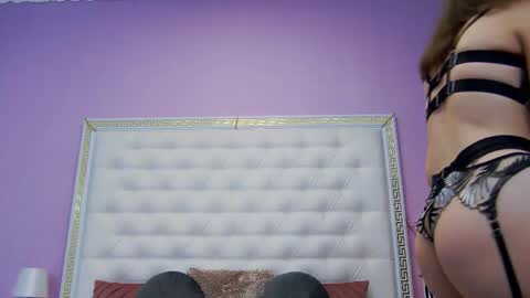 Snapshot of _lenapaul_ chatting on 10-15-25, 04:23 Lena Paul online show from 10-15-25, 04:23