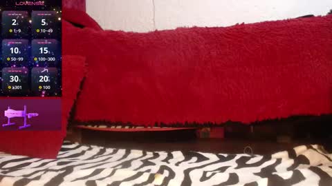 leyla online show from 10-21-25, 10:21