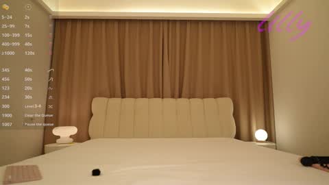 Snapshot of _lillilly_ chatting on 01-18-26, 04:27 _lillilly_ online show from 01-18-26, 04:27