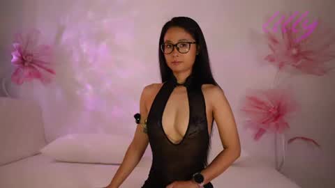 _lillilly_ online show from 07-07-26, 05:21