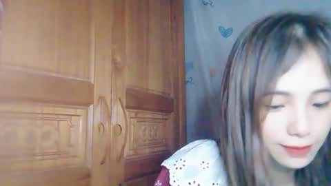 _lily0_ online show from 07-21-26, 09:22