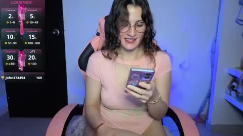 Lindasy online show from 05-22-26, 08:14