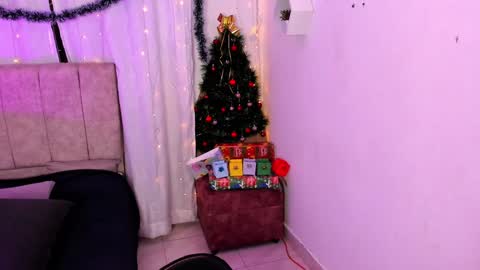 Ivy 3 online show from 01-02-25, 10:11