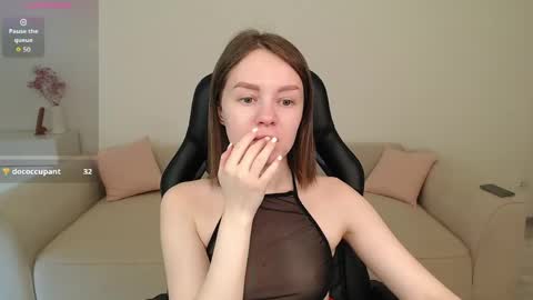 Snapshot of _little_sunshine_ chatting on 05-12-26, 08:55 My name is lina Lush is activePrivate is Open online show from 05-12-26, 08:55
