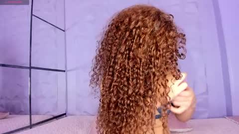 Snapshot of _littlelia chatting on 03-26-26, 01:49 Anna online show from 03-26-26, 01:49