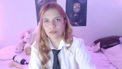 Snapshot of _lloou_ chatting on 05-29-26, 11:14 Sofia 3 online show from 05-29-26, 11:14