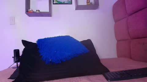 Lorrayne online show from 02-25-25, 12:03