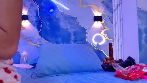 Lorrayne online show from 10-27-25, 12:09