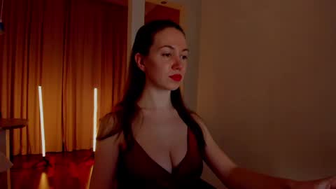 Alice online show from 02-23-25, 04:35