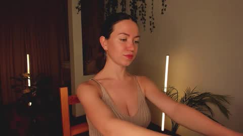 Alice online show from 10-28-25, 06:10