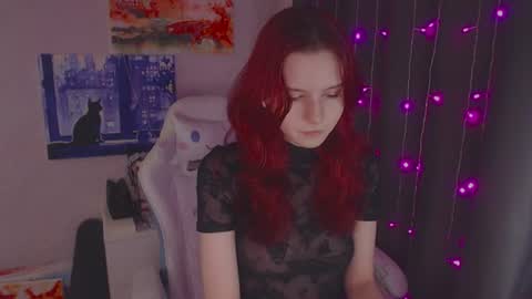 Snapshot of _lovelylu_ chatting on 06-24-26, 06:29 Lu online show from 06-24-26, 06:29