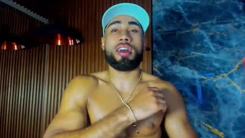 _luca_flame online show from 10-06-25, 03:42