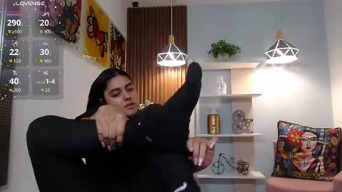 Snapshot of _lucy_grey chatting on 07-19-26, 11:25 Lucy online show from 07-19-26, 11:25