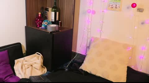 Lucy online show from 12-04-24, 03:48