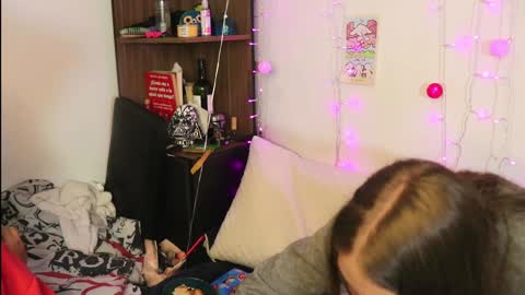 Lucy online show from 01-04-25, 02:25